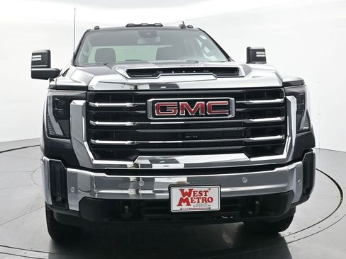 New 2026 GMC Sierra 3500 SLE w/ SLE Value Package image 26