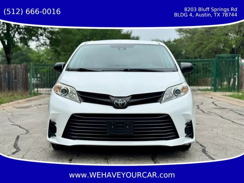Used 2020 Toyota Sienna L FWD image 8