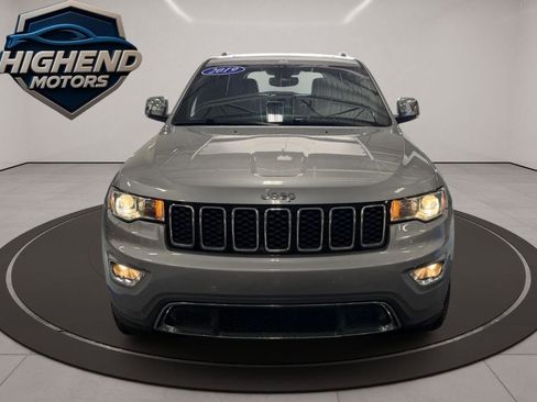 Used 2019 Jeep Grand Cherokee Limited w/ Trailer Tow Group IV image 9