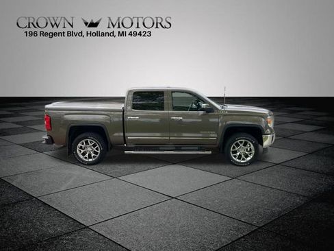 Used 2014 GMC Sierra 1500 SLT w/ SLT Crew Cab Value Package AWD/4WD image 2