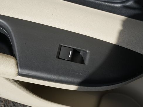 Used 2016 Honda Accord EX-L image 30