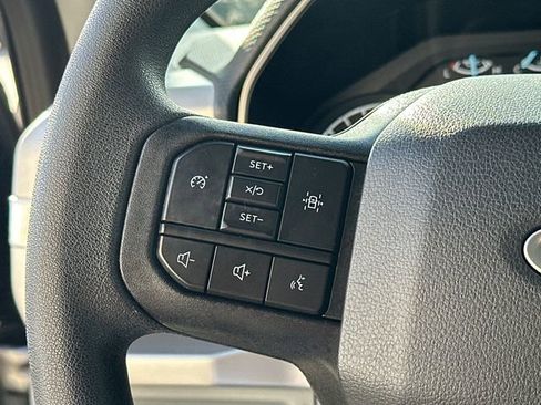 Used 2022 Ford F150 XLT image 28