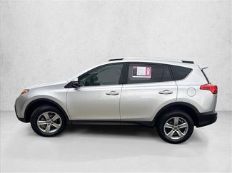 Used 2015 Toyota RAV4 XLE FWD video 2