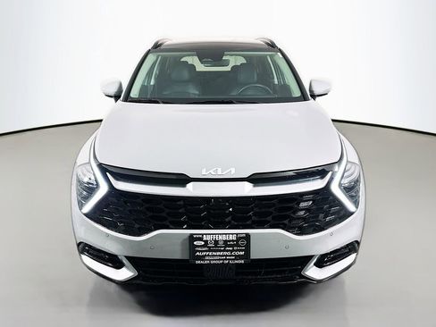 Used 2025 Kia Sportage SX AWD/4WD image 2