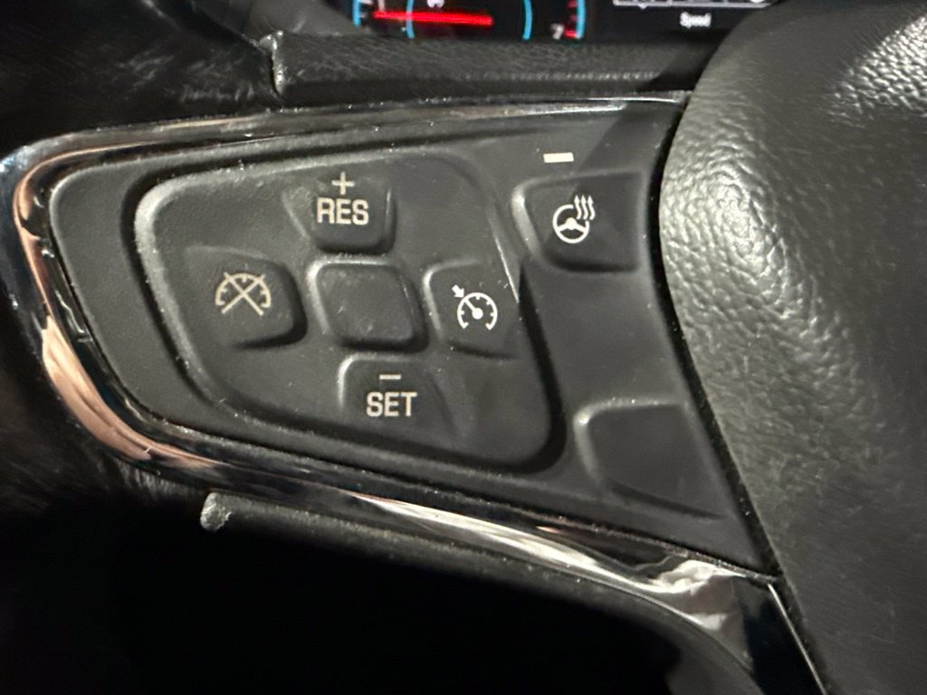 Used 2017 Chevrolet Cruze Premier FWD image 21