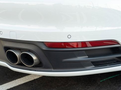 Used 2020 Porsche 911 Carrera 4S AWD/4WD image 16
