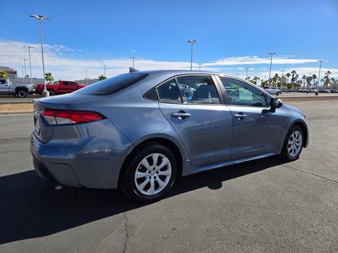 Certified 2025 Toyota Corolla LE image 4