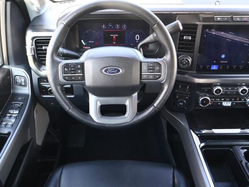 Used 2024 Ford F350 Lariat w/ Lariat Ultimate Package image 10