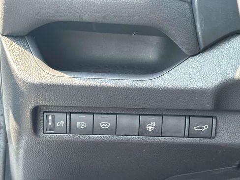Used 2023 Toyota RAV4 SE w/ Weather & Moonroof Package AWD/4WD image 22