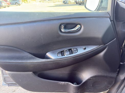 Used 2021 Nissan Leaf S Plus FWD image 22
