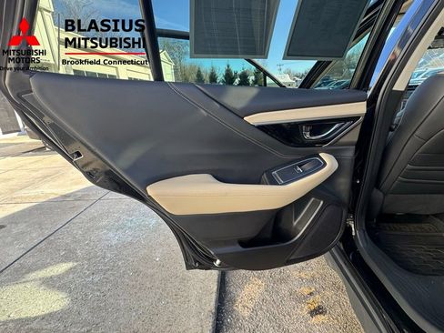 Used 2024 Subaru Outback Limited AWD/4WD image 41