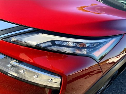 Certified 2023 Nissan Rogue SV image 28