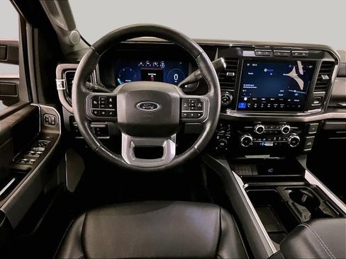 Used 2024 Ford F250 Lariat w/ Lariat Ultimate Package AWD/4WD image 5