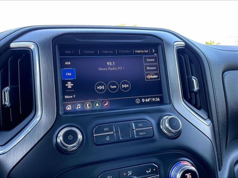 Used 2020 GMC Sierra 2500 Denali w/ Denali Ultimate Package image 33