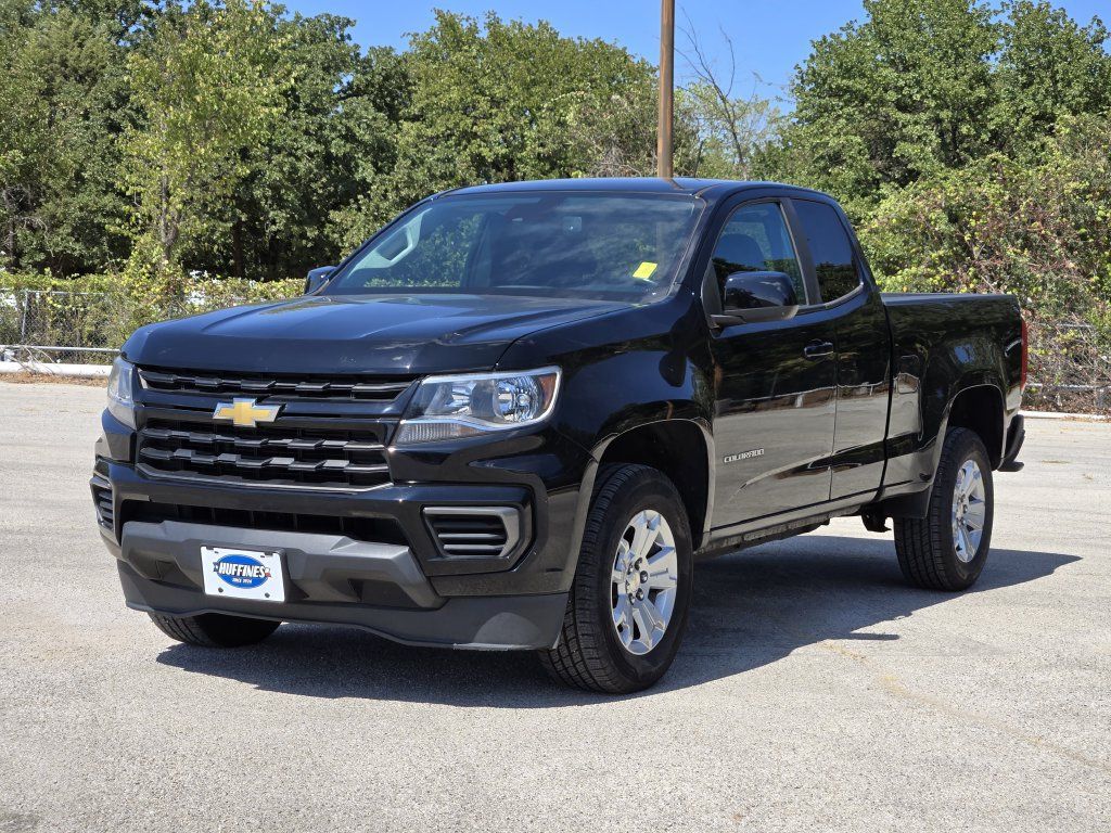 Used 2022 Chevrolet Colorado LT w/ Fleet Safety Package RWD image 3