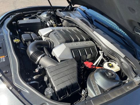 Used 2014 Chevrolet Camaro SS image 37
