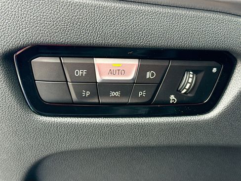 New 2026 BMW 330i Sedan w/ M Sport Package image 37