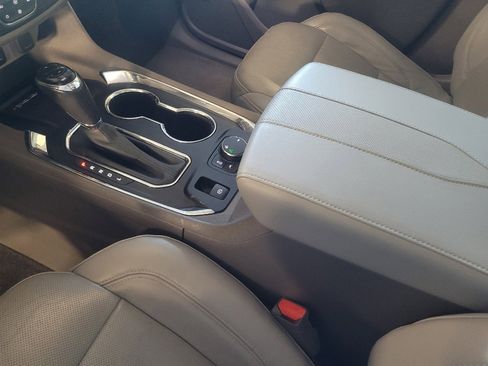 Used 2018 Chevrolet Traverse Premier w/ Driver Confidence II Package image 26