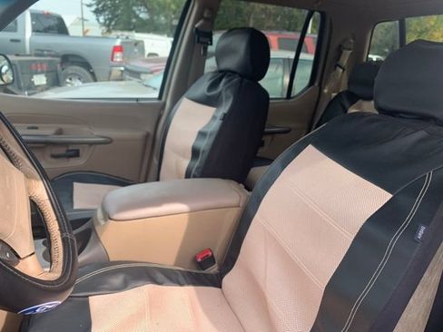 Used 2001 Ford Explorer Sport Trac 4x4 image 5