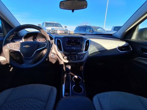 Used 2023 Chevrolet Equinox LS w/ LS Convenience Package image 16