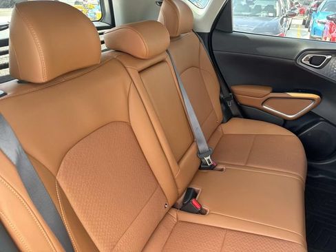 Used 2024 Kia Soul EX w/ Option Group 015 FWD image 9