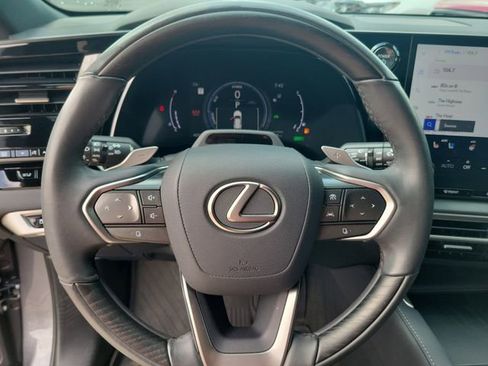 Used 2023 Lexus RX 350 w/ Accessory Package (Z1) image 17