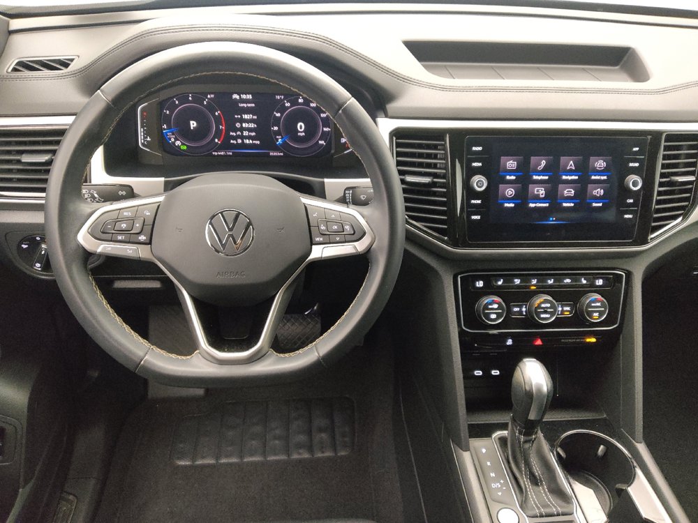 Used 2023 Volkswagen Atlas Cross Sport SE w/ Panoramic Sunroof Package FWD image 22