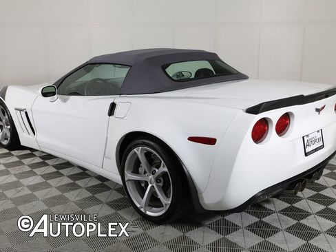 Used 2011 Chevrolet Corvette Grand Sport w/ Preferred Equipment Group RWD image 8