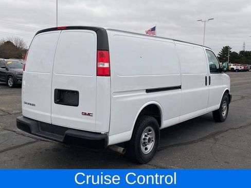 Certified 2024 GMC Savana 2500 Extended w/ Driver Convenience Package image 4