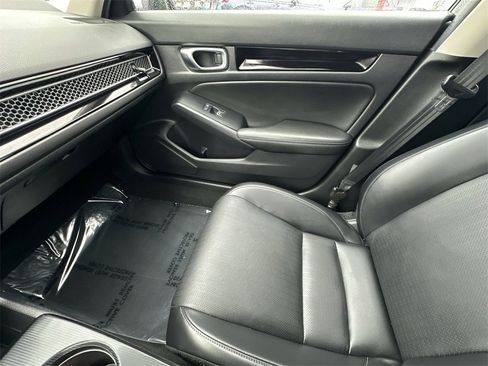 Used 2024 Honda Civic EX-L image 26