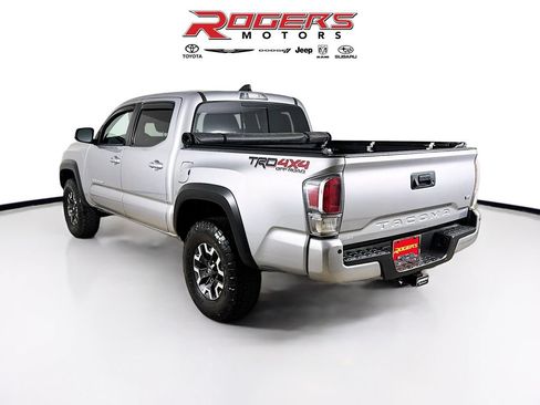 Certified 2021 Toyota Tacoma TRD Off-Road w/ Technology Package AWD/4WD image 11