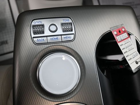 Used 2024 Genesis GV60 RWD image 17