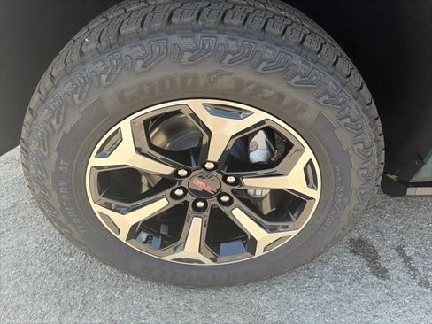 New 2026 GMC Yukon AT4 w/ AT4 Premium Package AWD/4WD image 10