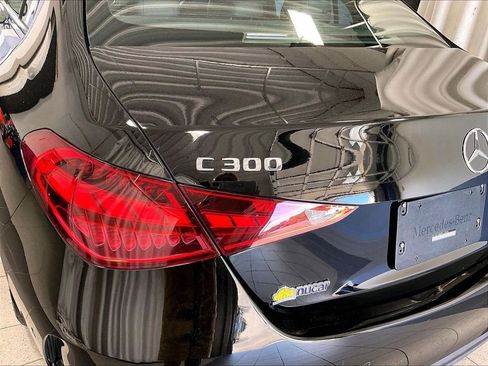 Used 2023 Mercedes-Benz C 300 4MATIC Sedan image 29