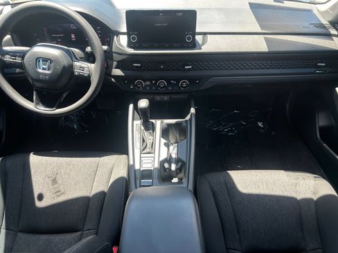 Used 2023 Honda Accord EX image 16