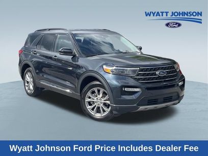 Certified 2024 Ford Explorer XLT w/ Equipment Group 202A