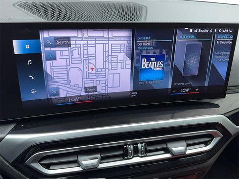 Used 2022 BMW i4 eDrive40 image 28