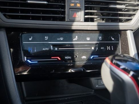 Certified 2025 Volkswagen Jetta GLI Autobahn image 26