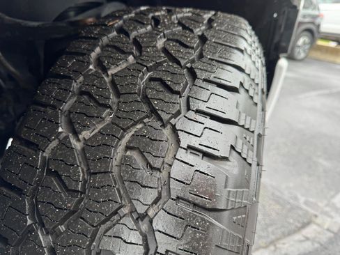 Used 2019 Ford F150 XL w/ Equipment Group 101A Mid AWD/4WD image 10