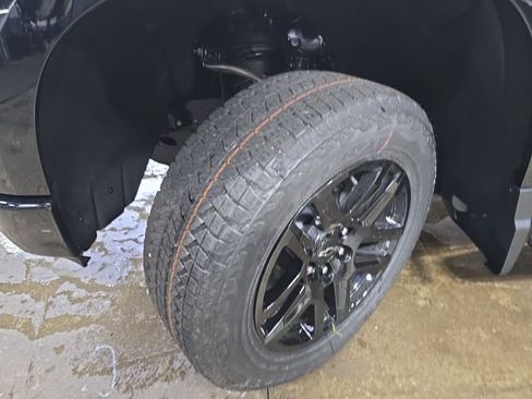 New 2026 Chevrolet Silverado 1500 LT Trail Boss AWD/4WD image 32