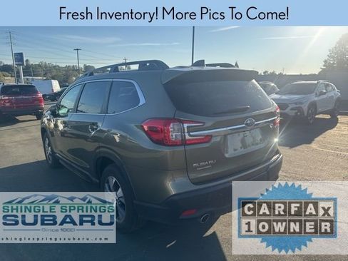 Used 2025 Subaru Ascent Premium image 3