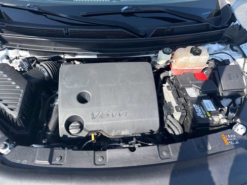 Used 2020 Buick Enclave Essence w/ Sound and Sites Package FWD image 25