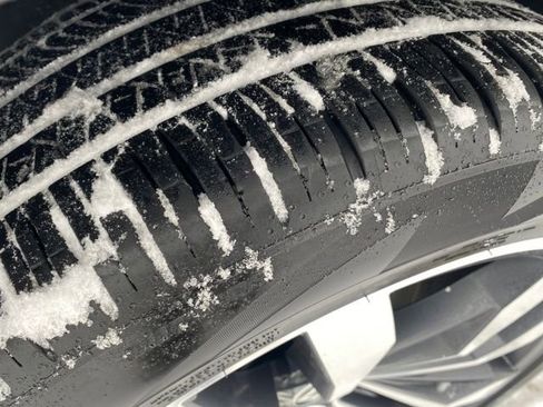 Used 2023 Volkswagen Atlas SEL Premium image 23