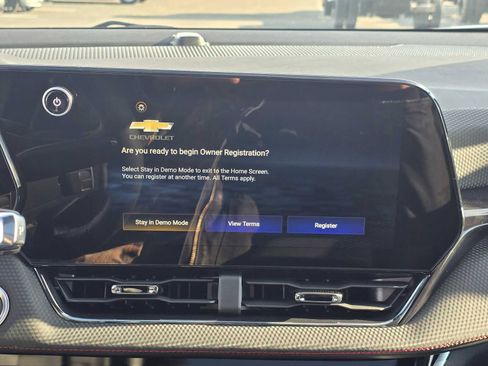 New 2025 Chevrolet Equinox RS w/ Safety and Technology Package image 30