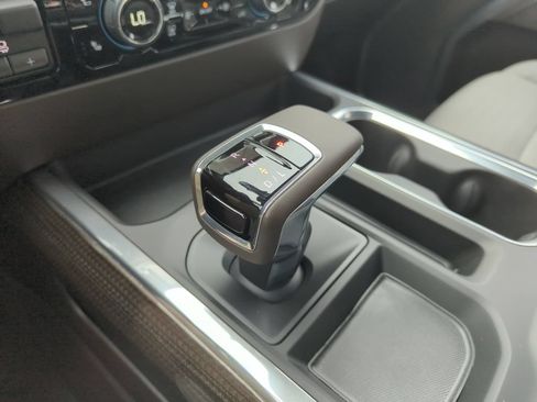 Used 2025 Chevrolet Silverado 1500 RST w/ Max Trailering Package AWD/4WD image 28