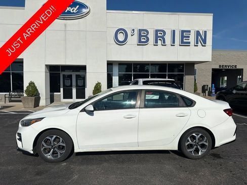 Used 2019 Kia Forte LXS FWD image 1