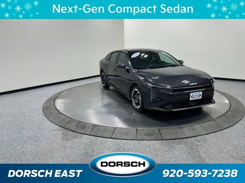 New 2026 Kia K4 EX image 3