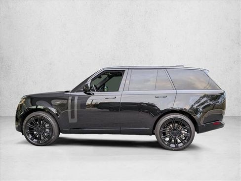 New 2026 Land Rover Range Rover SE image 5