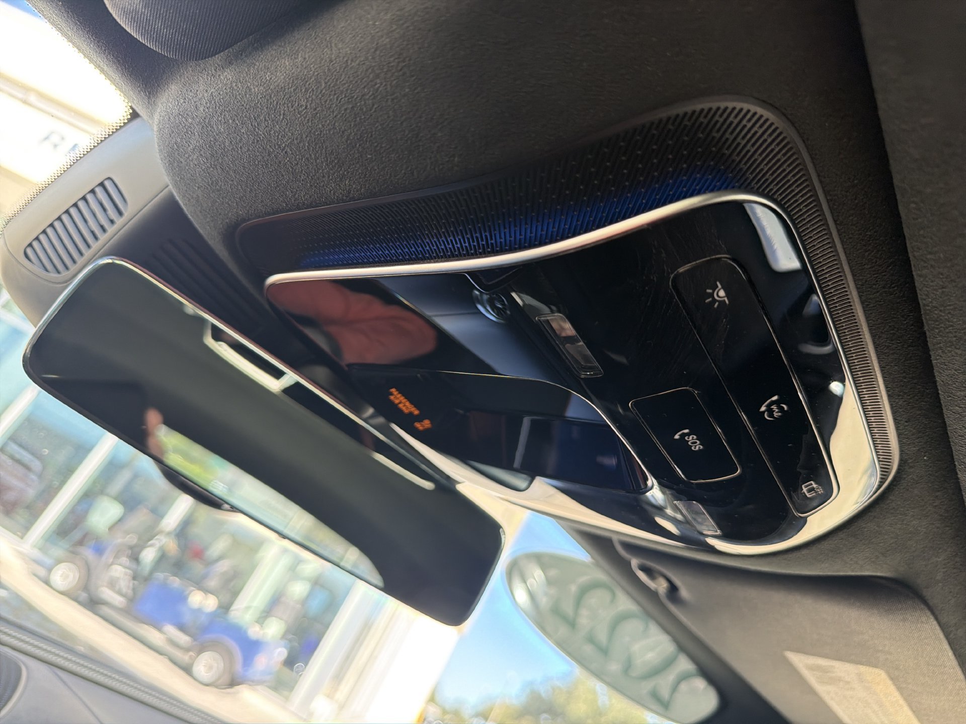 Used 2022 Mercedes-Benz SL 63 AMG 4MATIC image 32
