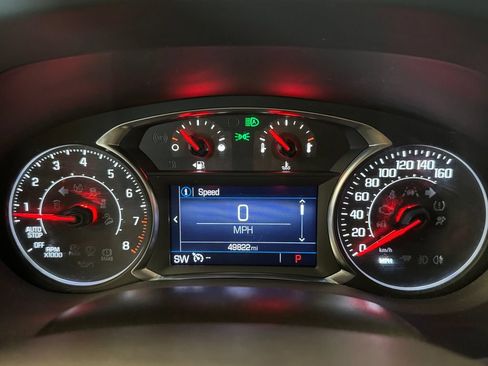 Used 2023 GMC Acadia SLE w/ Elevation Edition AWD/4WD image 10